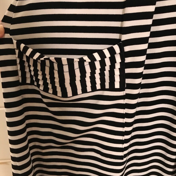 Calvin Klein Dress with pockets - Picture 3 of 6